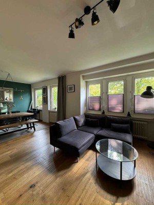 Preisreduzierung! Moderne komplett möblierte Zweizimmer Wohnung im begehrten Oberkassel!