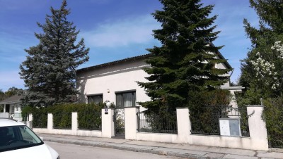 Großes und günstiges 8-Zimmer-Zweifamilienhaus in Brunn am Gebirge