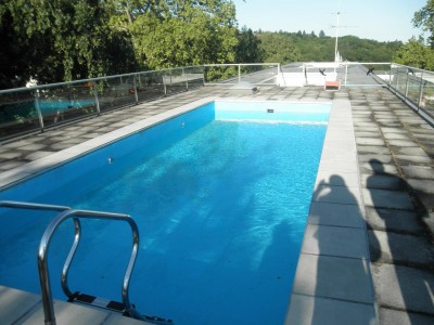 Top renovierte 3 Zimmer Wohnung inkl. Heizung und Wasser - mit Pool und Dachterrasse
