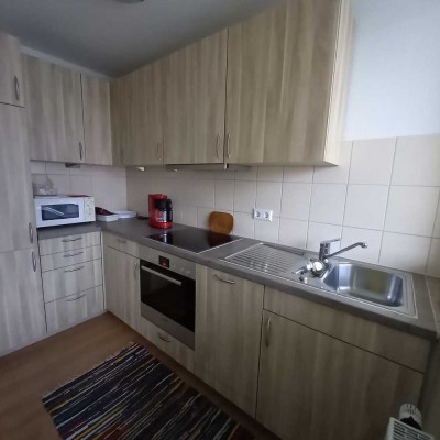 Sonnige 1-Zimmer-Wohnung mit Einbauküche in Pfullingen