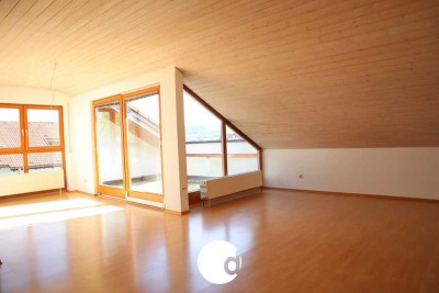 Gemütliche 2 Zimmer Dachgeschosswohnung