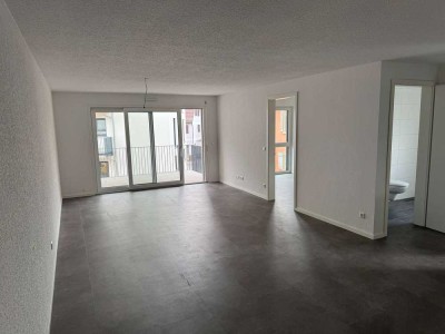 Lichtdurchflutete Neubauwohnung mit zwei Balkonen – stilvolles Wohnen in Fellbach-Oeffingen