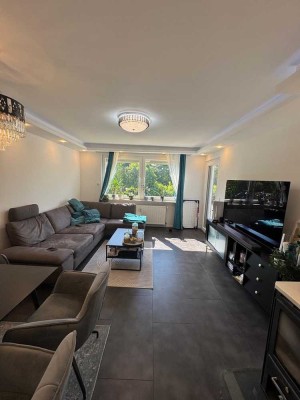 Moderne 3 1/2 Zimmerwohnung in Moers, 2. OG, Stellplatz, Kamin, Balkon, EBK