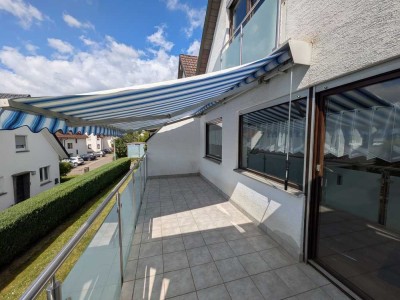 Schöne helle 3,5-Raum-Maisonette-Wohnung mit Balkon in Gäufelden