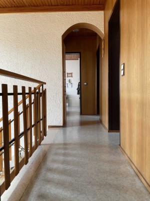 *Charmantes freistehendes Einfamilienhaus mit großzügigem Garten - perfekt für Familien*