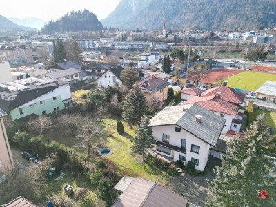 Einzigartiges Einfamilienhaus mitten in Kufstein – Großes Grundstück mit viel Grün !