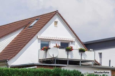 3-Zimmer-Wohnung nebst Dachterrasse