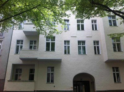 Traumhafte Familienwohnung am Tegeler See! Altbau, Erker, Balkon, Parkett, EBK...