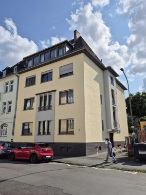 Schöne 2,5-Zimmer-EG-Wohnung in Top-Lage von Gießen
