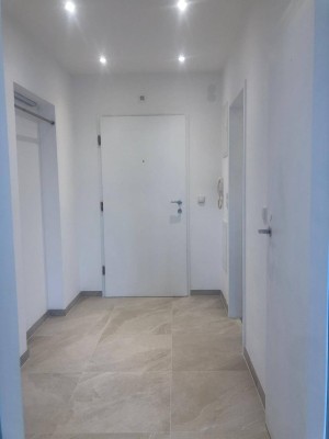 Neu renovierte 2-Zimmerwohnung im Saggen mit großem Balkon