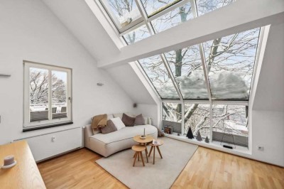 Wunderschöne, helle Maisonette Wohnung mit großem Balkon + Stellplatz