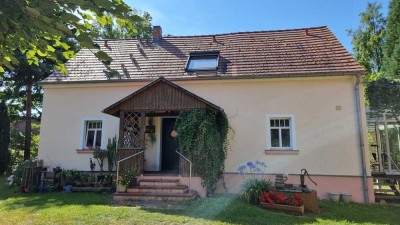 **RUHE und NATUR gefällig ? - idyllischer offener kleiner 4-Seiten Bauernhof / EFH - Oberlausitz**