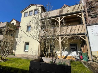 * rollstuhlgerechte 4-Raumwohnung in historischem Altbau im Dorfkern von Liegau-Augustusbad *