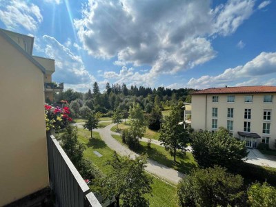 Von Privat, Familienfreundliche Wohnung zwischen Fürstenrieder-Wald und U-Bahn (U-6)