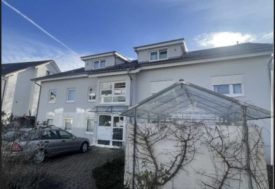 Wohnung mit Balkon und Einbauküche in Herrenberg