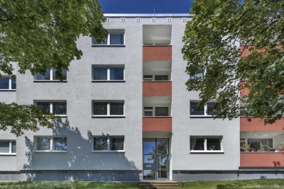 Wir renovieren für Sie! Helle 4-Zimmer-Wohnung mit Balkon in Kreuztal