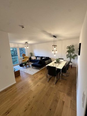 Exklusive 4-Raum-Wohnung mit gehobener Innenausstattung mit Balkon und Einbauküche in Mannheim