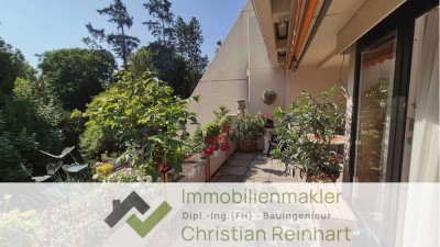 *** 4 Zimmer Wohnung mit Balkonterrasse am Stadtpark ***