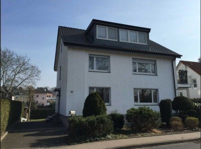 Single-Wohnung im Dachgeschoß