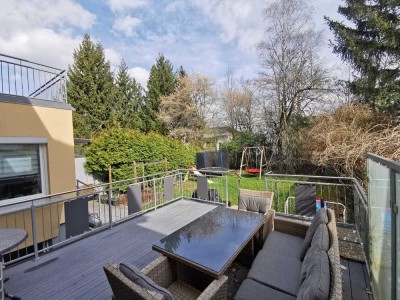 Großzügige Maisonettewohnung mit Garten, Terrasse und Balkon