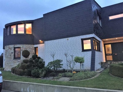 Einzigartig von der Architektur und Lage