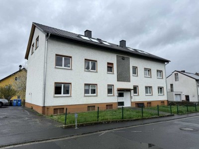 KOMPLETT SANIERTE 3-ZIMMER-DACHGESCHOSS-WOHNUNG NAHE LIMBURG!
