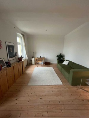 Schöne Altbau-Wohnung am Siegfriedplatz gesucht!