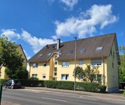 Sehr schöne 2-Zimmer Souterrain- Wohnung nahe Zentrum!