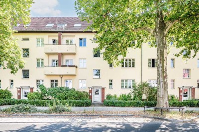 Geschmackvolle 2-Raum-Wohnung mit Balkon und Einbauküche in Berlin Wilhelmsruh (Pankow)