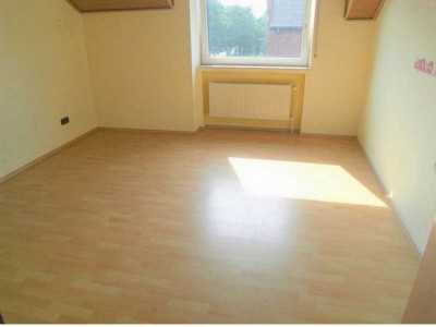 Provisionsfrei, zentrale 3 ZKBB Dachgeschosswohnung in Ibbenbüren zu verkaufen