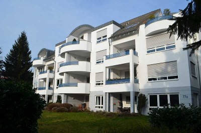 Kelkheim-Münster sehr schöne modernisierte 2 Zimmer-Wohnung mit EBK und Terrasse in gepflegter WE