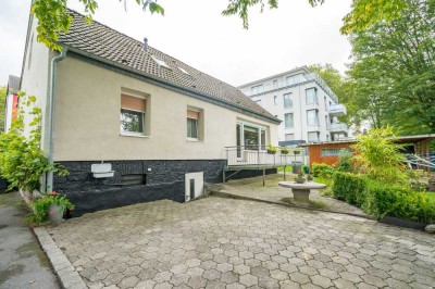 Massiv Einfamilienhaus in zentraler, ruhiger Lage mit direktem Blick auf die Lenne und großem Garten