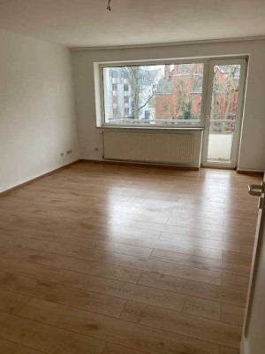 Schöne helle 2 Zimmer Wohnung in der Nähe der beliebten Berger Str.