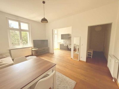Moderne  2-ZI-Wohnung mit geh. Innenausstattung mit Balkon und EBK