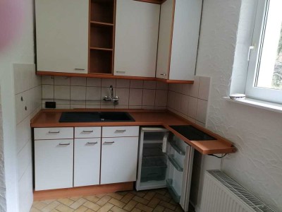 Attraktive und gepflegte 2-Raum-Souterrain-Wohnung in Remscheid