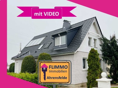 Hausglück für Pendler und Familien:  mit Keller, Kamin, Pool