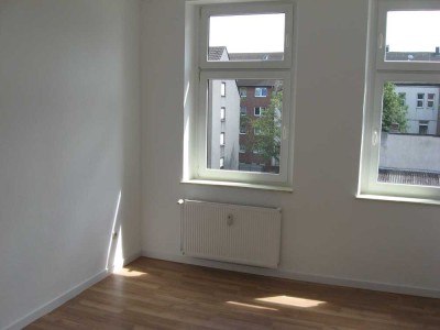2 Raum Küche/Diele/Bad 45m²