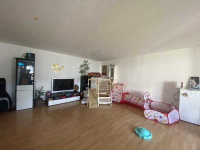 2-Zimmer-Wohnung mit Balkon & Wintergarten – Frei ab 01. November