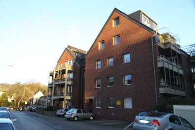 renovierte 3-Zimmer-Wohnung mit Balkon in einem gepflegten Mehrfamilienhaus in Aachen-Haaren