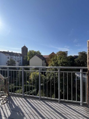 Dachgeschosswohnung im Herzen von FT – überragende Aussicht, großer Balkon, WG-geeignet