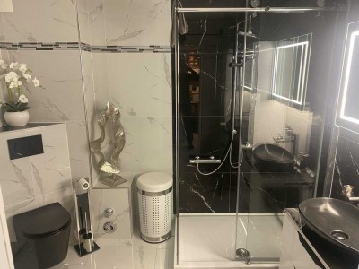 Maisonette-Wohnung ,sehr edel modern provisionsfrei ! Perfekt für Paare ( 220 000€ Festpreis )