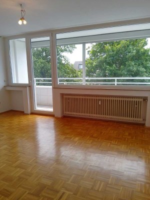 Helle, ruhig gelegene 3-Zimmer-Wohnung in AC-Haaren-Zentrum zu vermieten.
