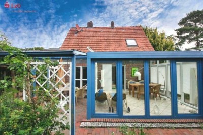 Charmantes Einfamilienhaus mit Wintergarten in bester Lage am Rasteder Schlosspark