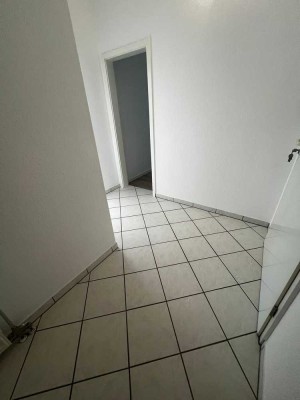 Vollständig renovierte 4-Zimmer-Wohnung mit Balkon in Alzey