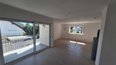 4-Zimmer-Wohnung in Bürstadt mit Balkon, EBK, optional: Garten, Keller, zusätzliche Garage