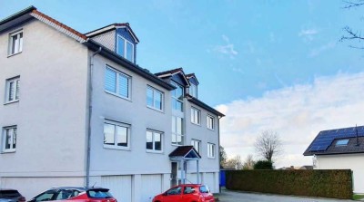 = H = TOP WOHNLAGE! NEUWERTIGE WOHNUNG MIT EINBAUKÜCHE UND GROSSEM BALKON! = H =