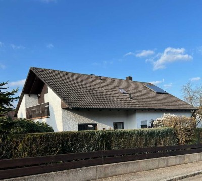 Einfamilienhaus mit Einliegerwohnung