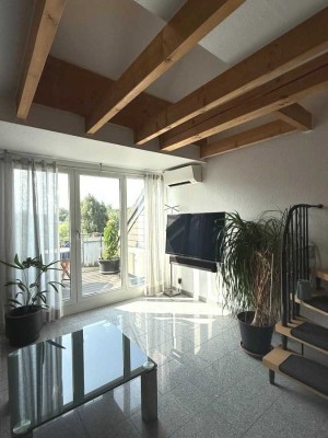 Stylische Maisonette-Wohnung mit Balkon – ruhig & zentral gelegen