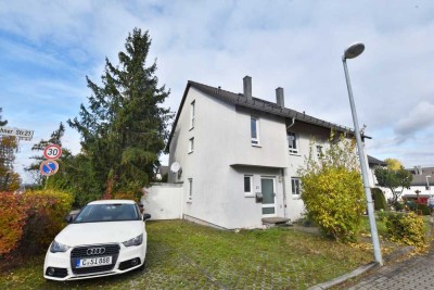 Alles was das Herz begehrt - DHH mit Garten, Balkon, Terrasse, Opt. auf EBK, Garage und Stellplatz