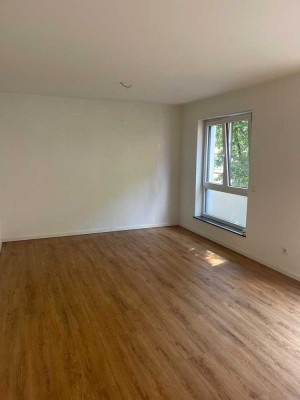 Stilvolle, gepflegte 3-Zimmer-Wohnung mit Balkon in Ludwigshafen